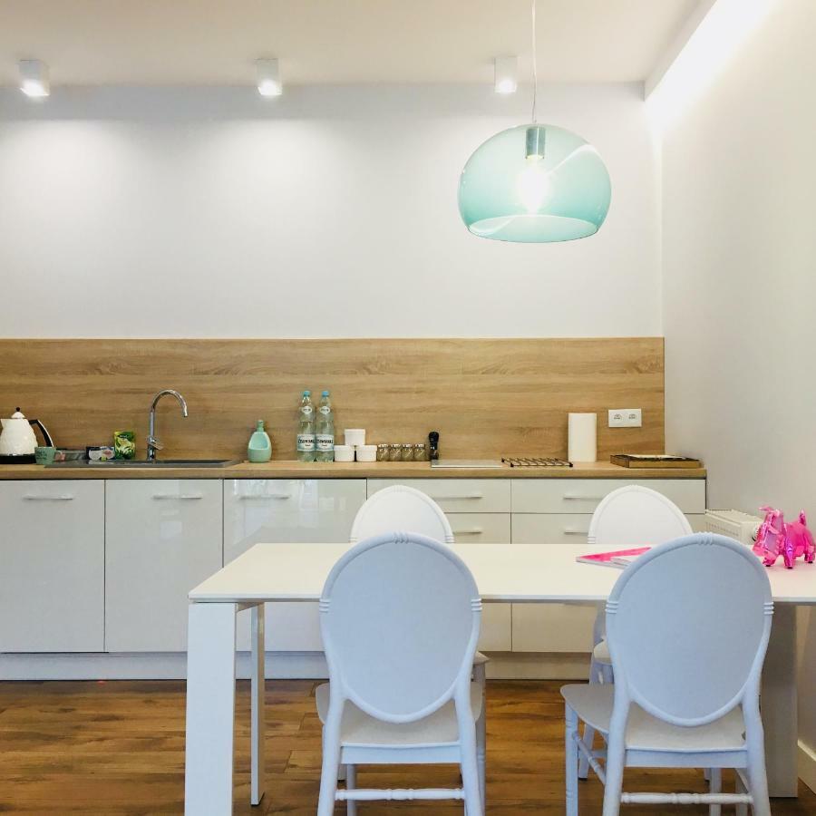 Apartament Piper Zajezdnia White Poznań Zewnętrze zdjęcie